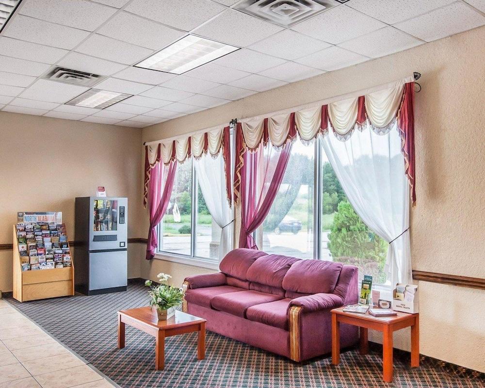 Econo Lodge Cullman Bagian luar foto